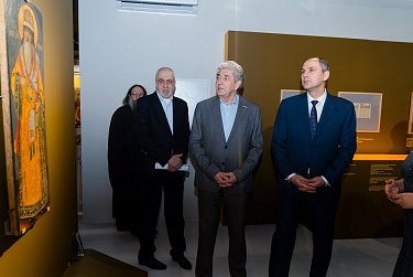 Уникальные иконы из фонда Андрея Рублева прибыли в Оренбург